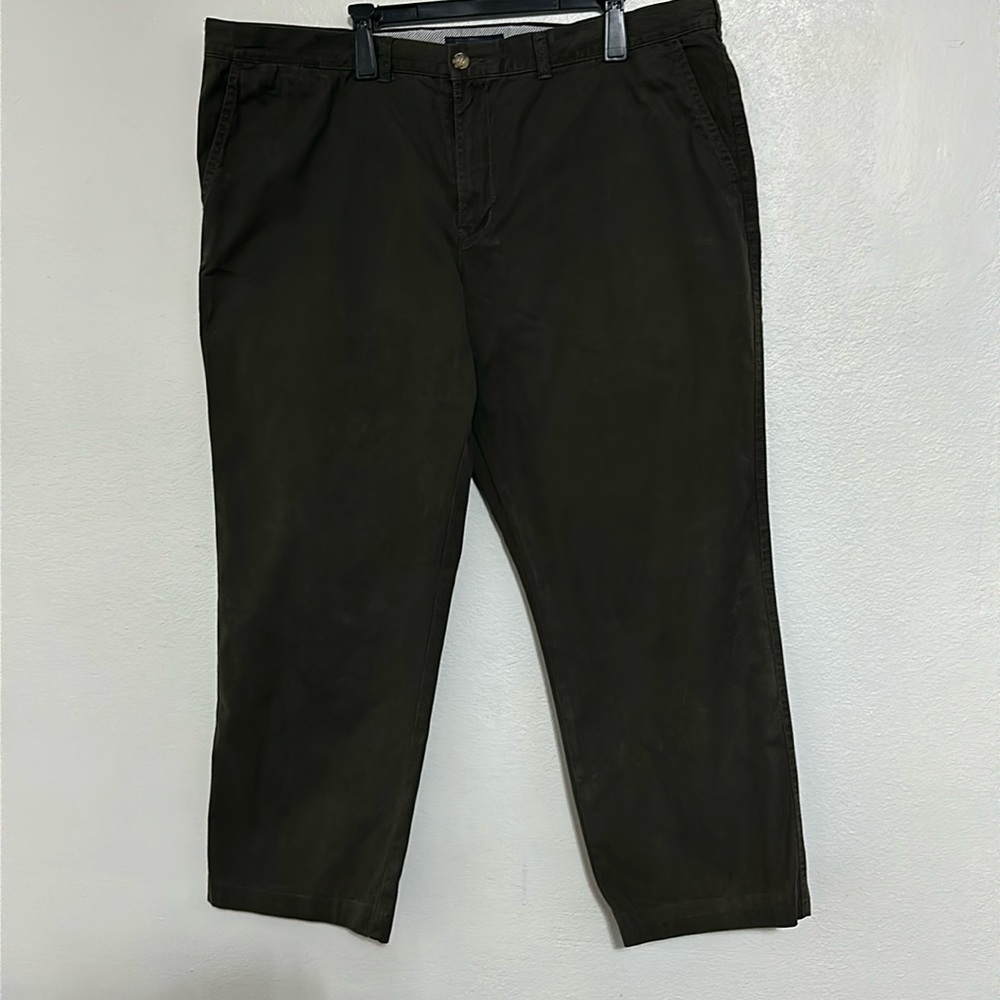 Tommy Hilfiger Man’s Cotton Pants, Khaki Color, in Great Condition, Size 44/30